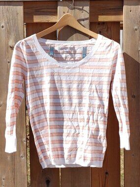 Old Navy Women's Striped Cotton Crewneck Sweater M Peach Tan White Costal Vibes